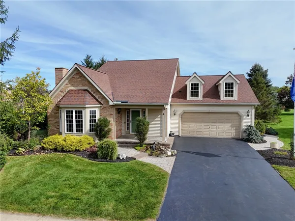 $549,000 | 4 Brigham Circle, Mendon, NY 14472