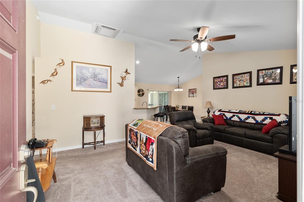 13581 Southwest 48th Court Ocala, FL 34473 - Photo 10 of 69