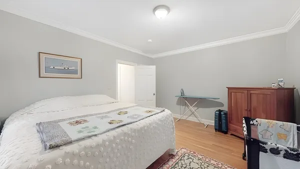 $3,200 | 102 Sewall Avenue, Unit 2, Brookline, MA 02446