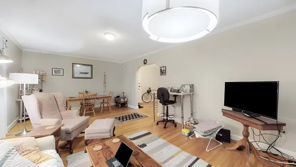 $3,200 | 102 Sewall Avenue, Unit 2, Brookline, MA 02446
