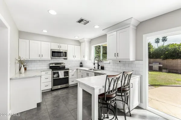 $669,000 | 1727 South Sycamore, Mesa, AZ 85202