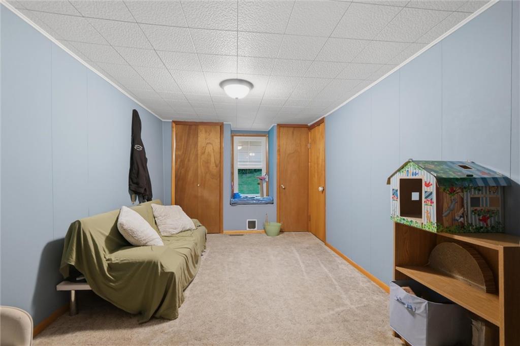 133 Beatty Street Apollo, PA 15613 - Photo 16 of 36 a bedroom with furniture and a window
