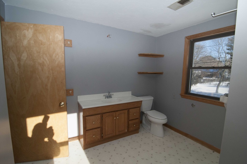 213 Ruthellen Road Bellingham, MA 02019 - Photo 10 of 14 Gallery Image 10