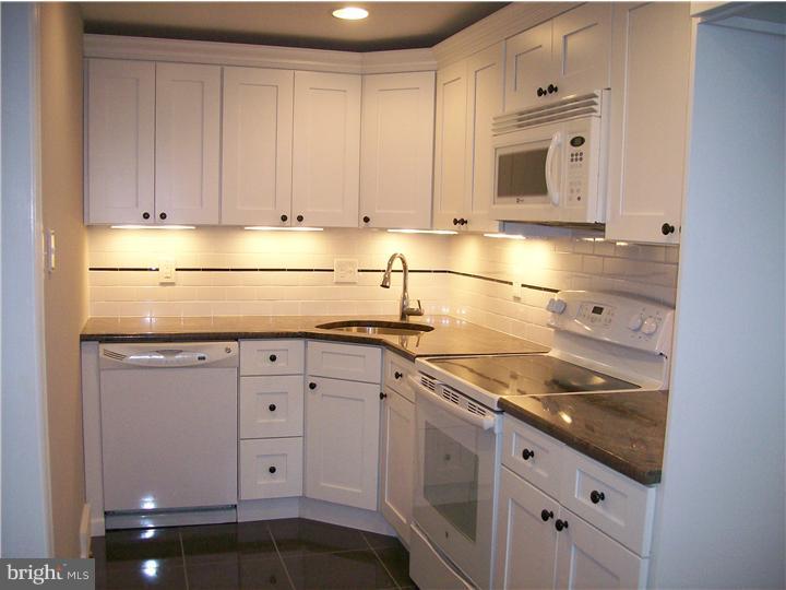5319 North Springfield Road Clifton Heights, PA 19018 - Photo 12 of 25 Kitchen