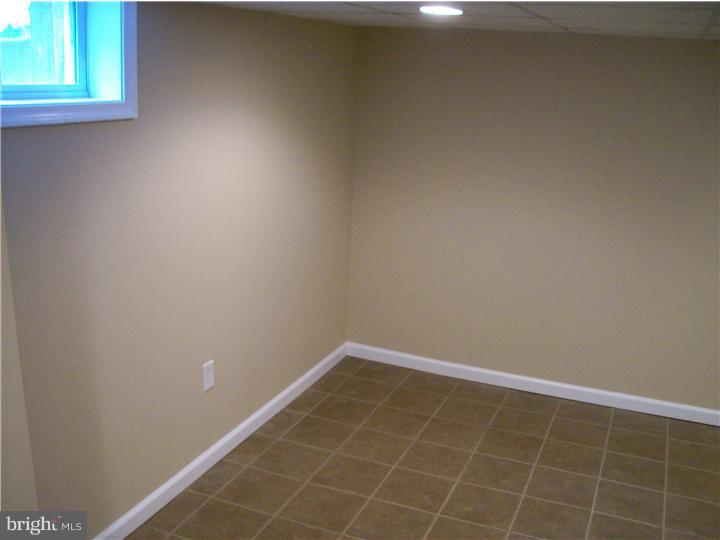 5319 North Springfield Road Clifton Heights, PA 19018 - Photo 14 of 25 Basement - Finished