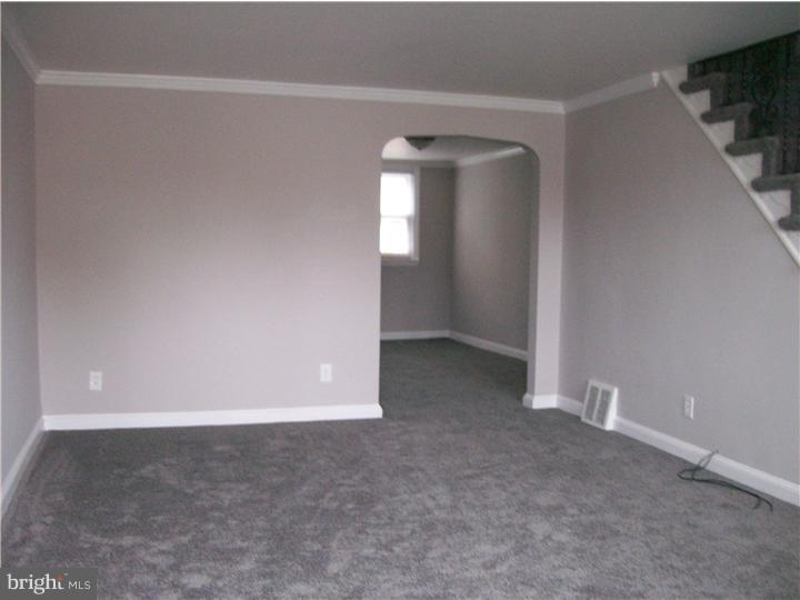 5319 North Springfield Road Clifton Heights, PA 19018 - Photo 3 of 25 Living Room