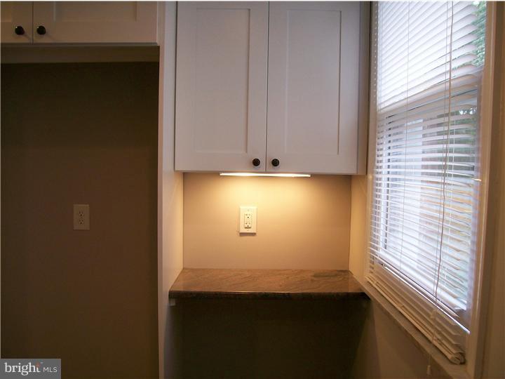 5319 North Springfield Road Clifton Heights, PA 19018 - Photo 9 of 25 Kitchen