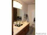 1114 Ridgeway Drive Rochester, MI 48307 - Photo 20 of 22 -20.jpg