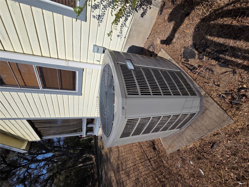 150 Beaver Road Elgin, TX 78621 - Photo 10 of 40 a view of backyard with a grill