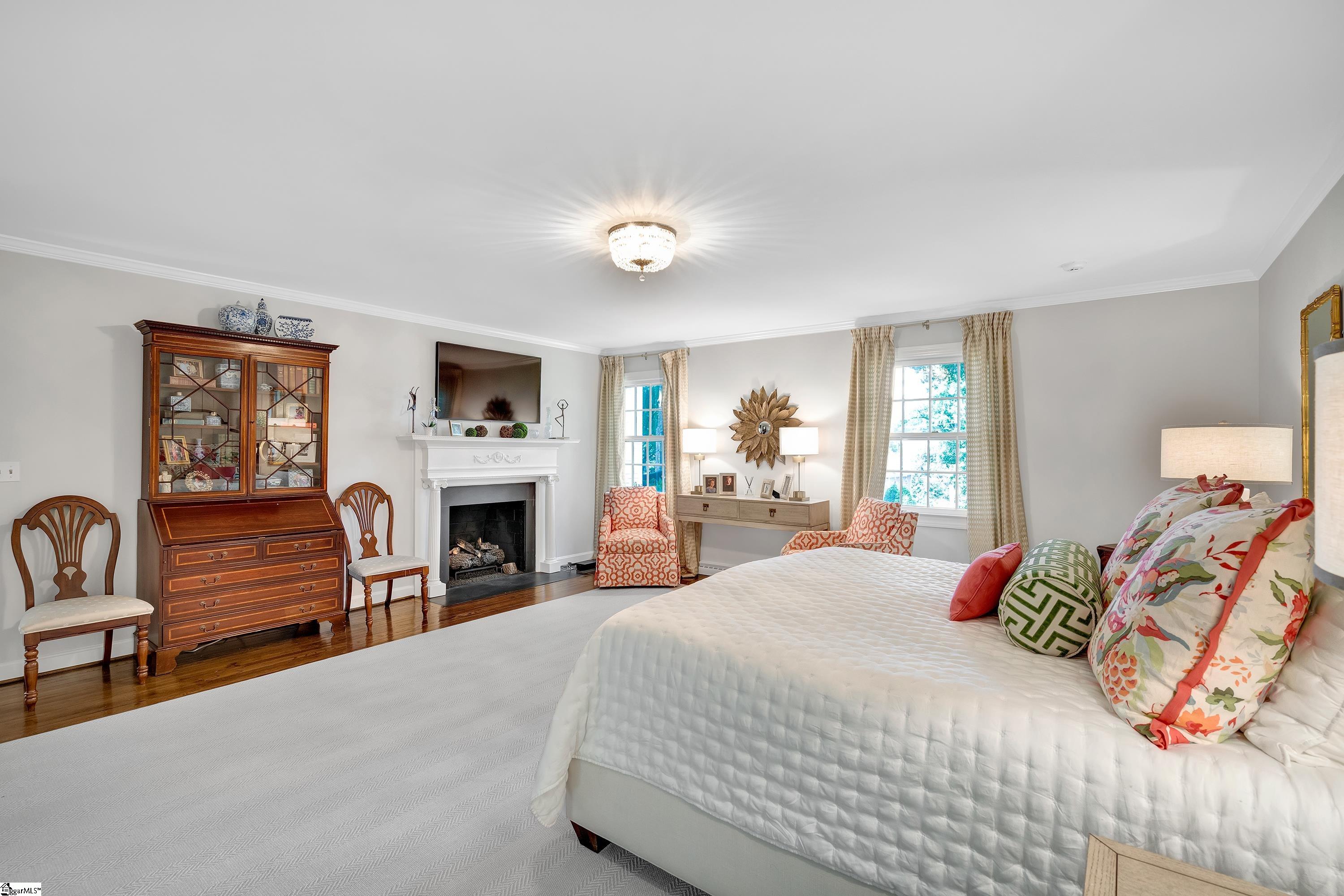 111 Rockingham Road Greenville, SC 29607 - Photo 12 of 35