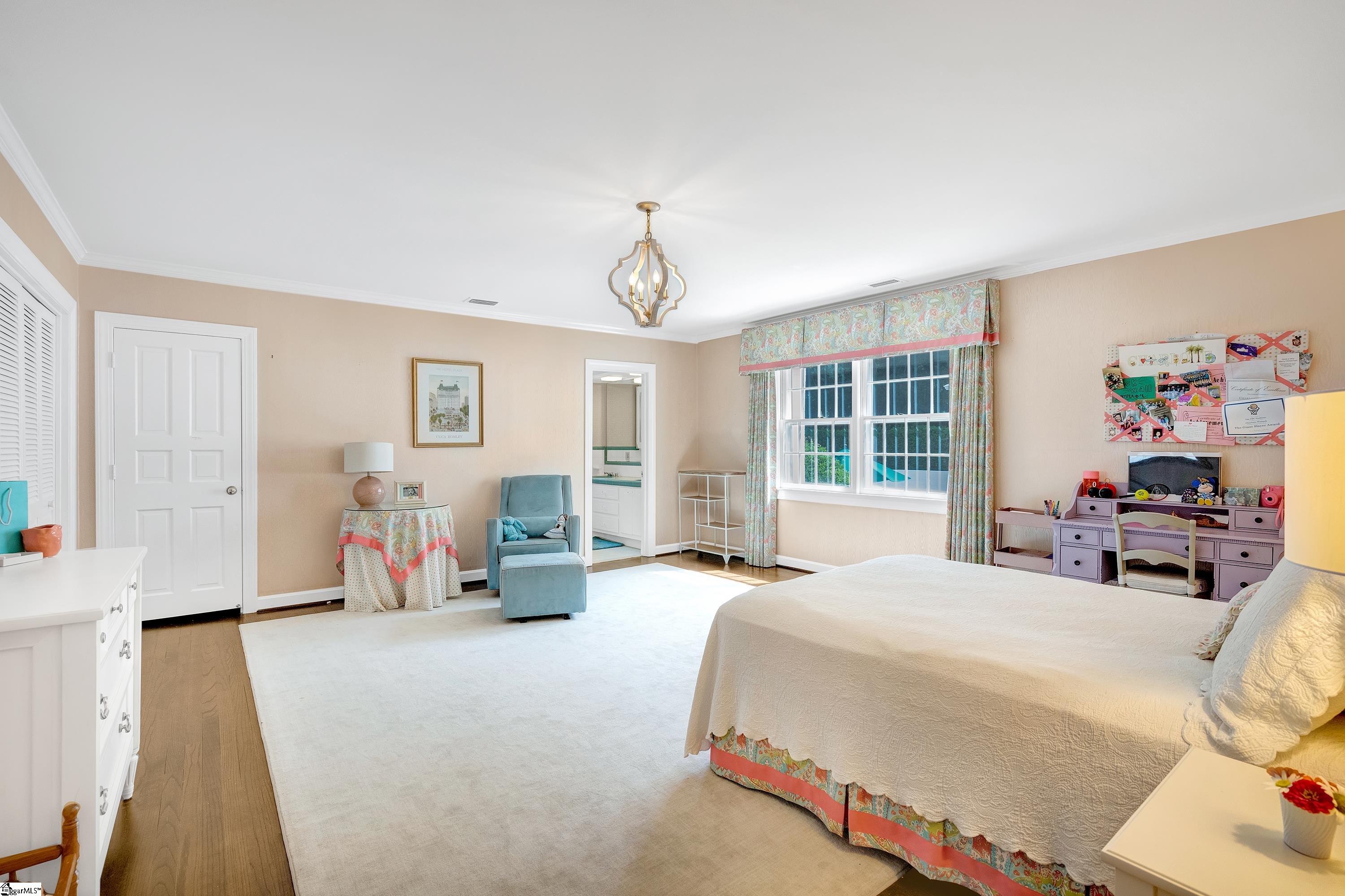 111 Rockingham Road Greenville, SC 29607 - Photo 18 of 35