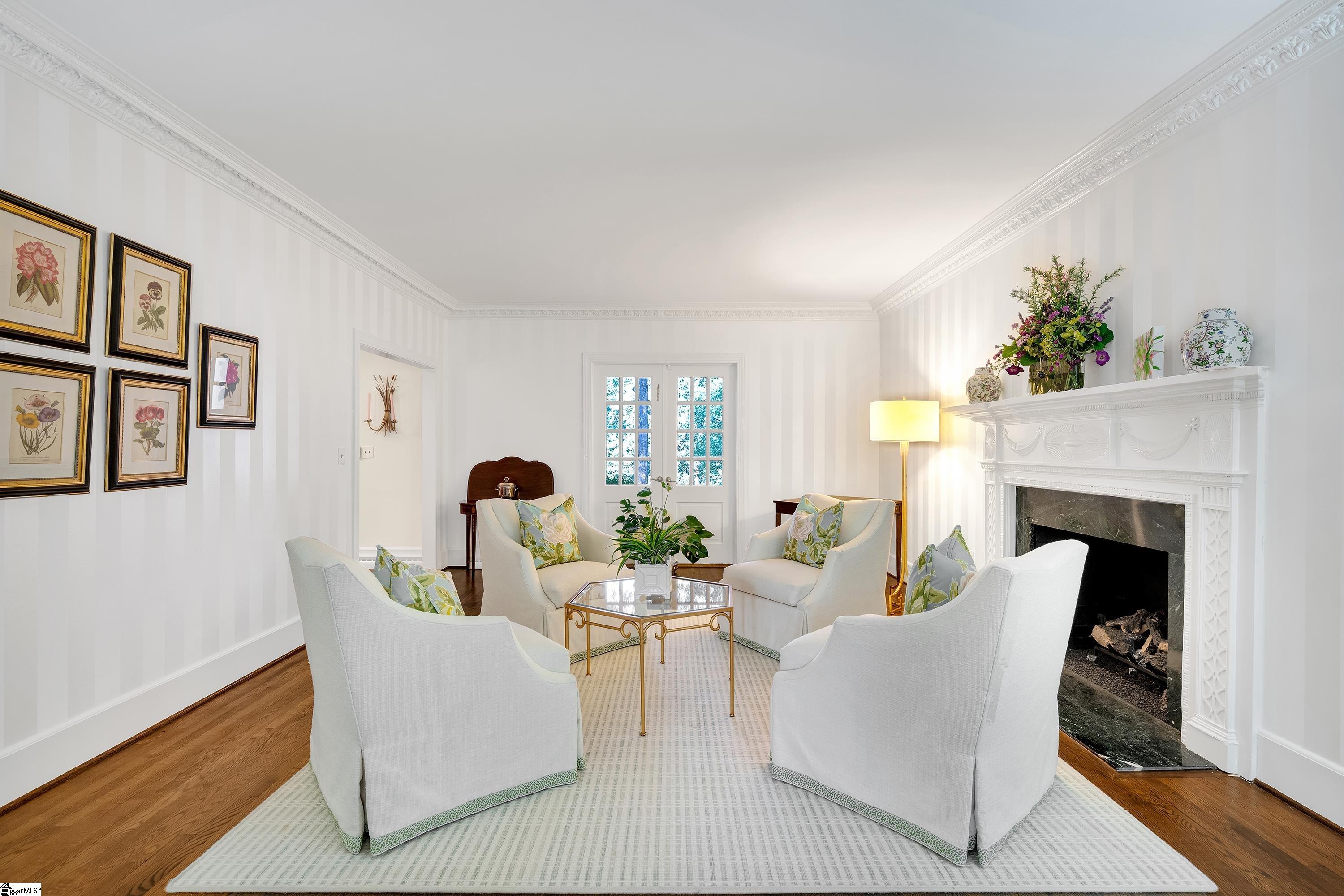 111 Rockingham Road Greenville, SC 29607 - Photo 4 of 35