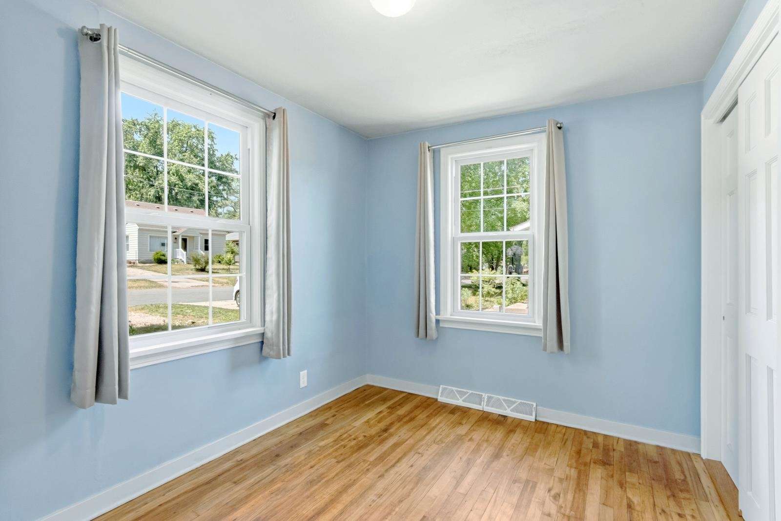 4711 Camden Road Madison, WI 53716 - Photo 20 of 39