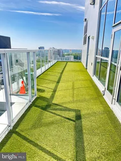 $1,590,000 | 930 Rose Avenue, Unit 2001, Rockville, MD 20852