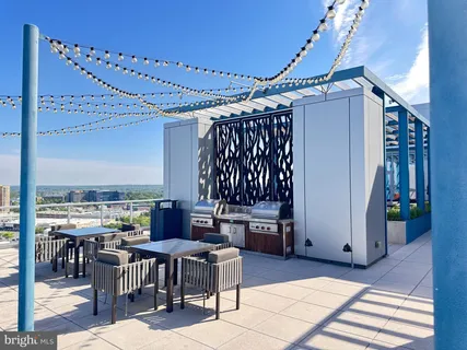 $1,590,000 | 930 Rose Avenue, Unit 2001, Rockville, MD 20852