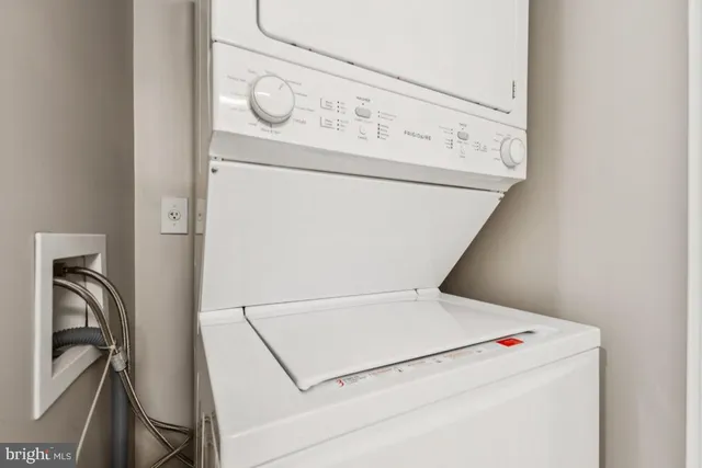 $2,280 | 145 Riverhaven Drive, Unit 422, Oxon Hill, MD 20745