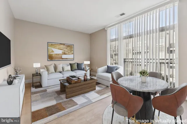 $2,280 | 145 Riverhaven Drive, Unit 422, Oxon Hill, MD 20745