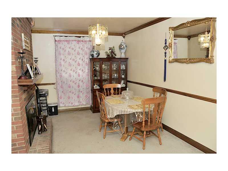 Dining Room. 
