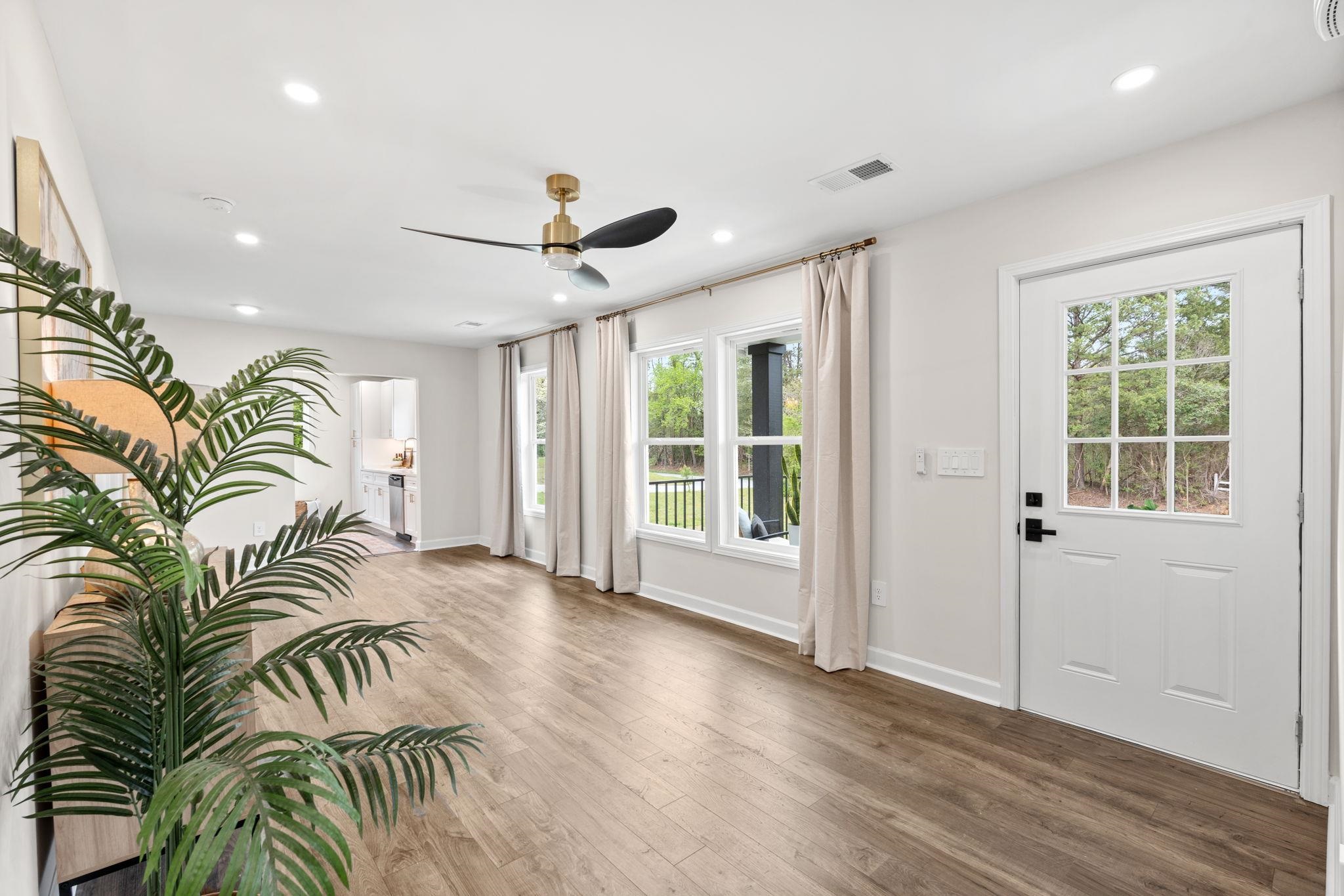 924 McAbee Road Roebuck, SC 29376 - Photo 11 of 32