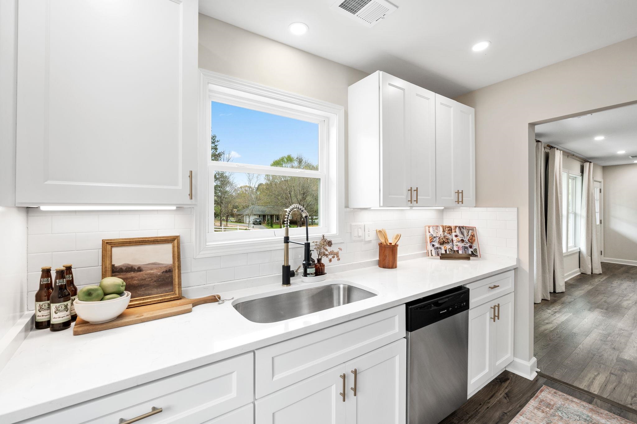 924 McAbee Road Roebuck, SC 29376 - Photo 17 of 32