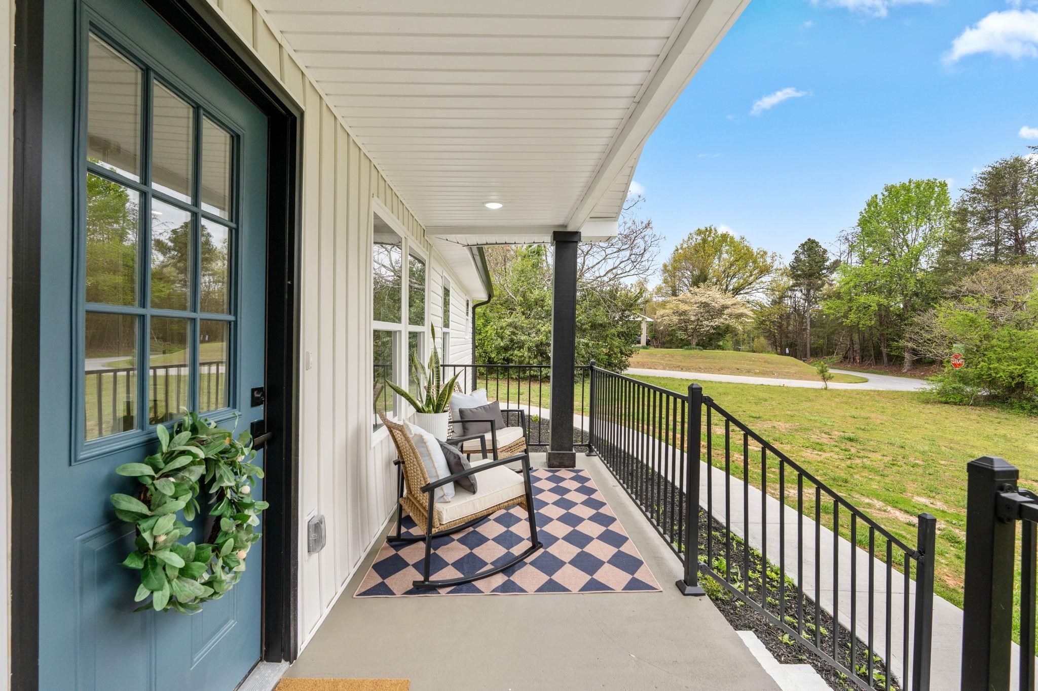 924 McAbee Road Roebuck, SC 29376 - Photo 2 of 32