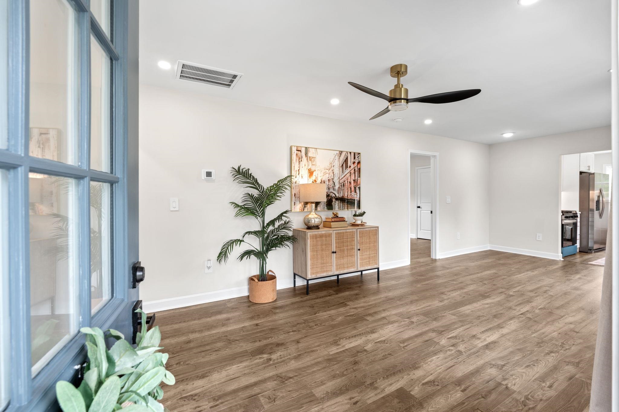 924 McAbee Road Roebuck, SC 29376 - Photo 9 of 32