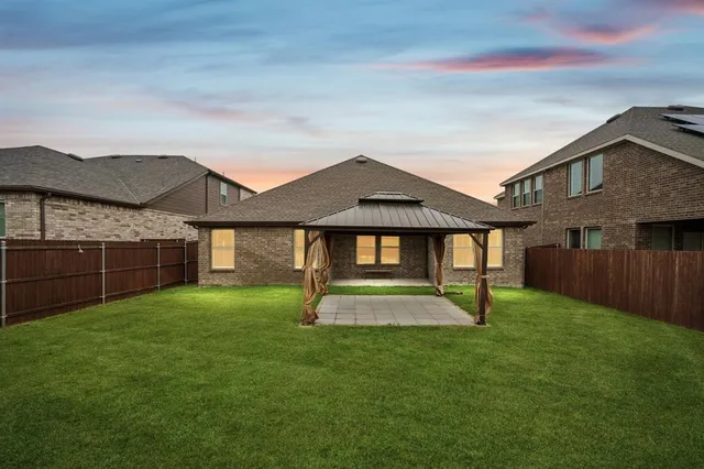 $1,895 | 907 Marigold Street, Princeton, TX 75407