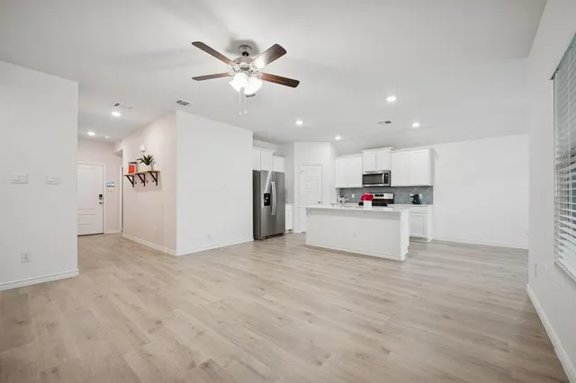 $1,895 | 907 Marigold Street, Princeton, TX 75407