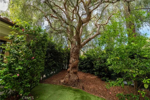 $22,500 | 880 11th Street, Manhattan Beach, CA 90266