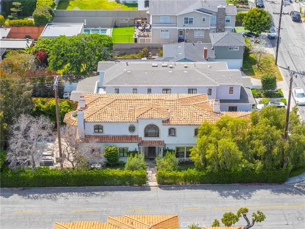 $22,500 | 880 11th Street, Manhattan Beach, CA 90266