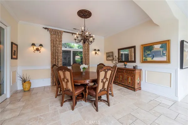 $22,500 | 880 11th Street, Manhattan Beach, CA 90266