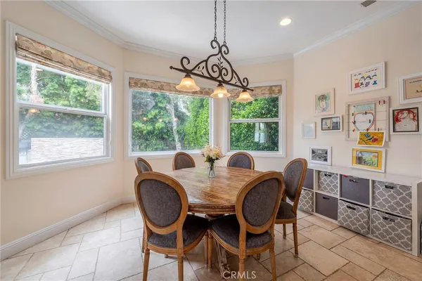 $22,500 | 880 11th Street, Manhattan Beach, CA 90266