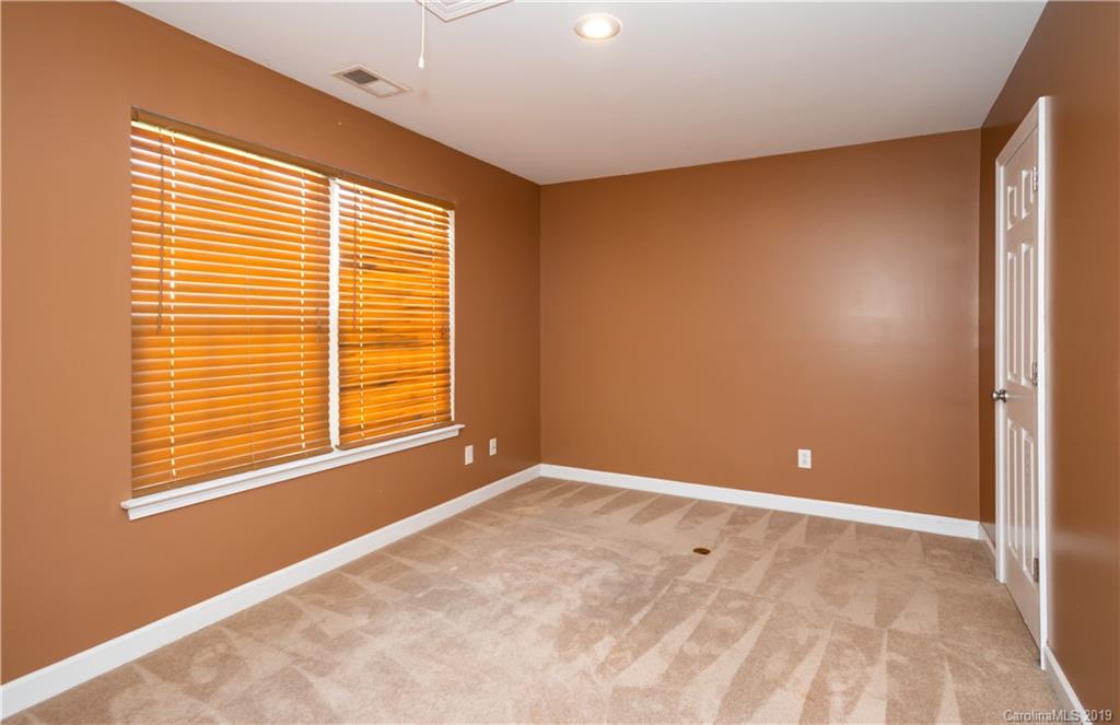 2019 Pin Hook Road Charlotte, NC 28215 - Photo 18 of 35 Gallery Image 18
