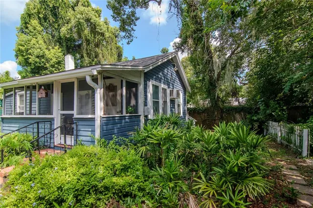 $550,000 | 128 North Montclair Avenue, Brandon, FL 33510