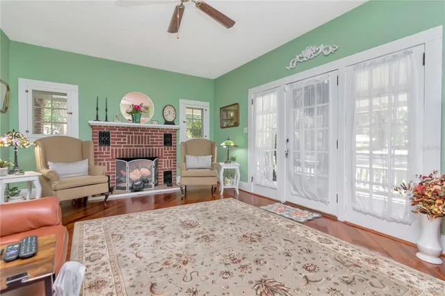 $550,000 | 128 North Montclair Avenue, Brandon, FL 33510