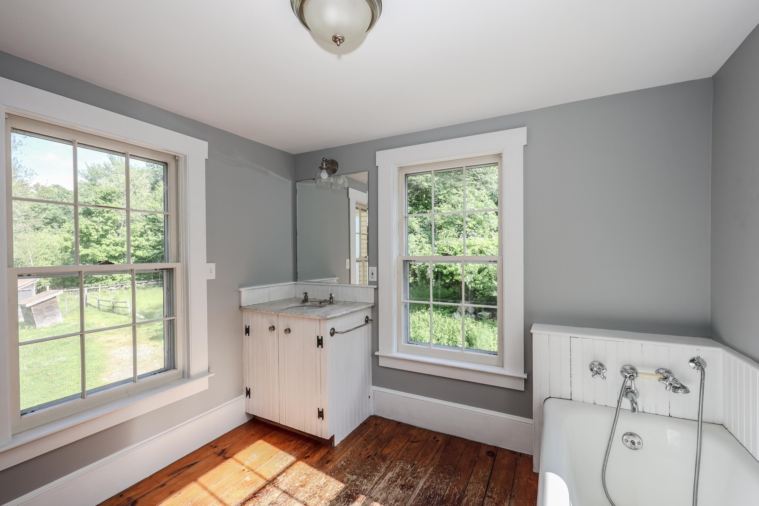 107 Greenfield Road New Boston, NH 03070 - Photo 39 of 59