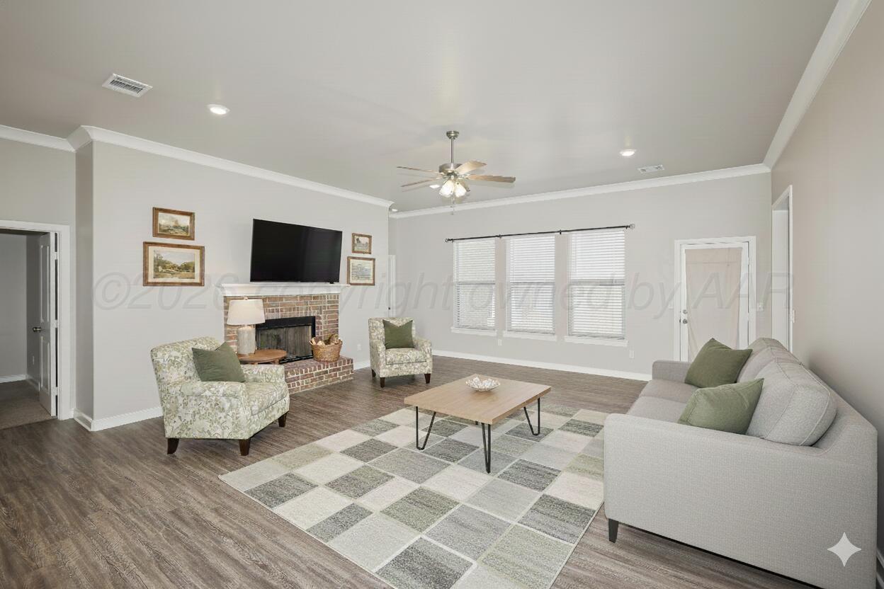 2701 Daybreak Lane Amarillo, TX 79124 - Photo 5 of 41 Living Area Staged