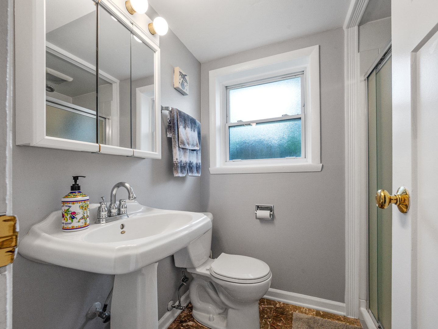 1027 Springinsguth Road Schaumburg, IL 60193 - Photo 14 of 28