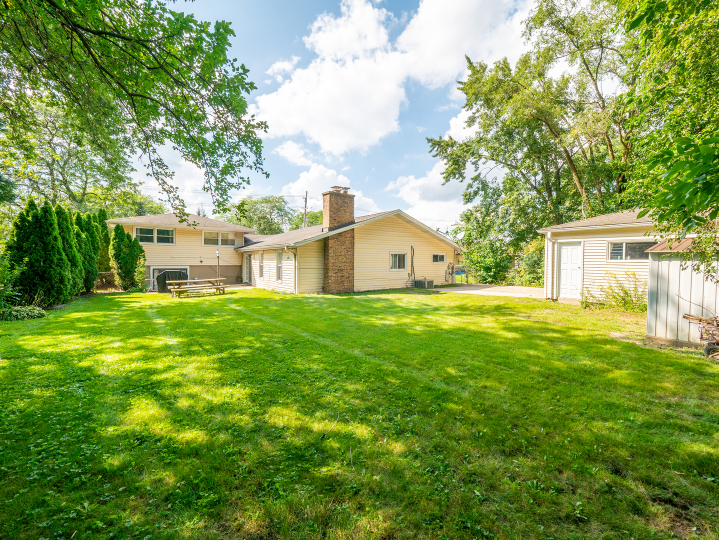1027 Springinsguth Road Schaumburg, IL 60193 - Photo 20 of 28