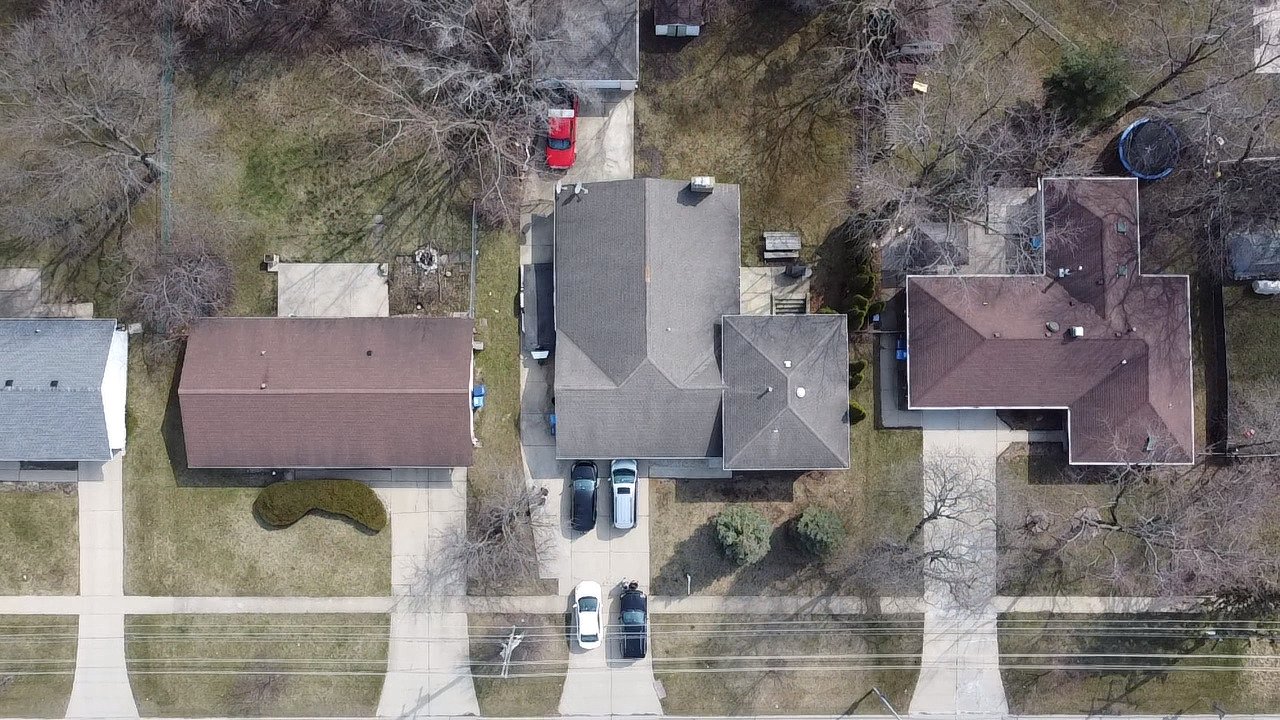 1027 Springinsguth Road Schaumburg, IL 60193 - Photo 24 of 28