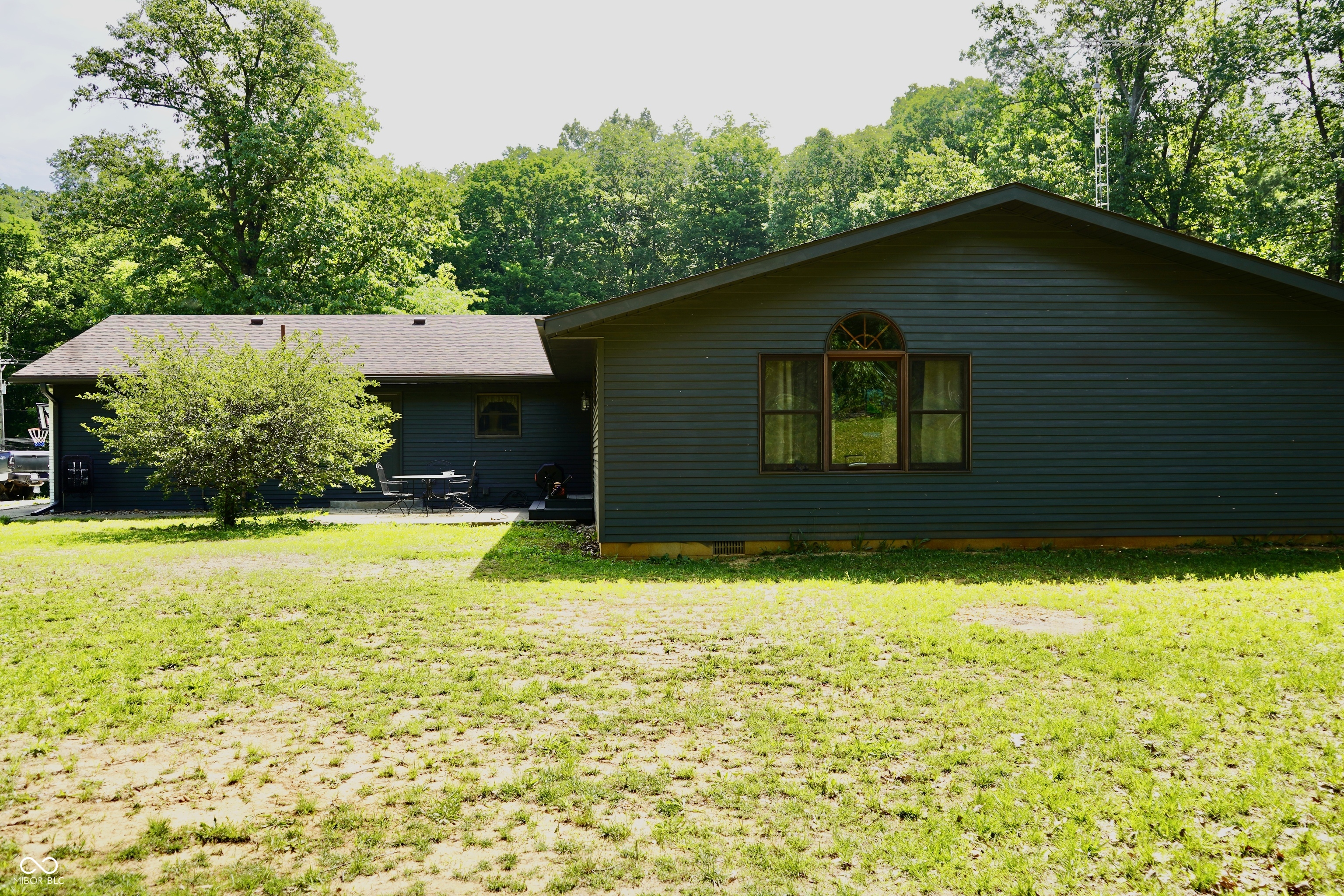 785 Deer Run Road Orleans, IN 47452 - Photo 3 of 19