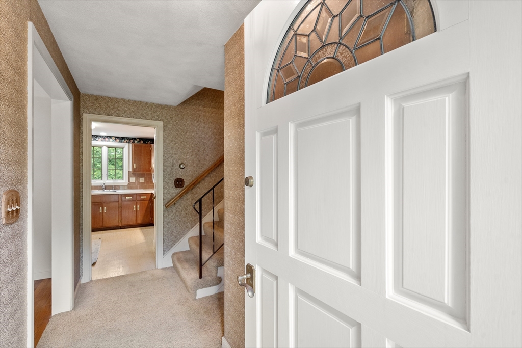 20 Brooks Road Sudbury, MA 01776 - Photo 2 of 42