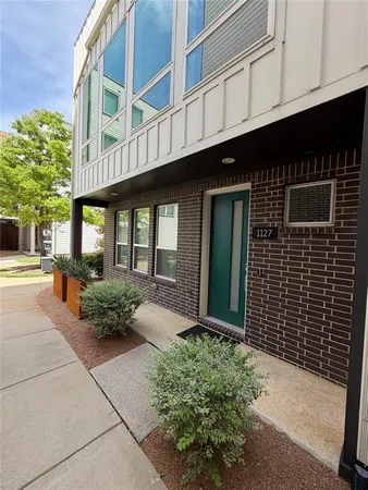 $3,950 | 1127 Lavender Ridge, Dallas, TX 75204