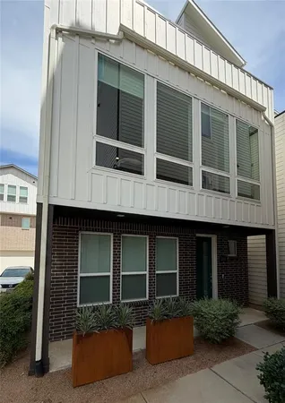 $3,950 | 1127 Lavender Ridge, Dallas, TX 75204