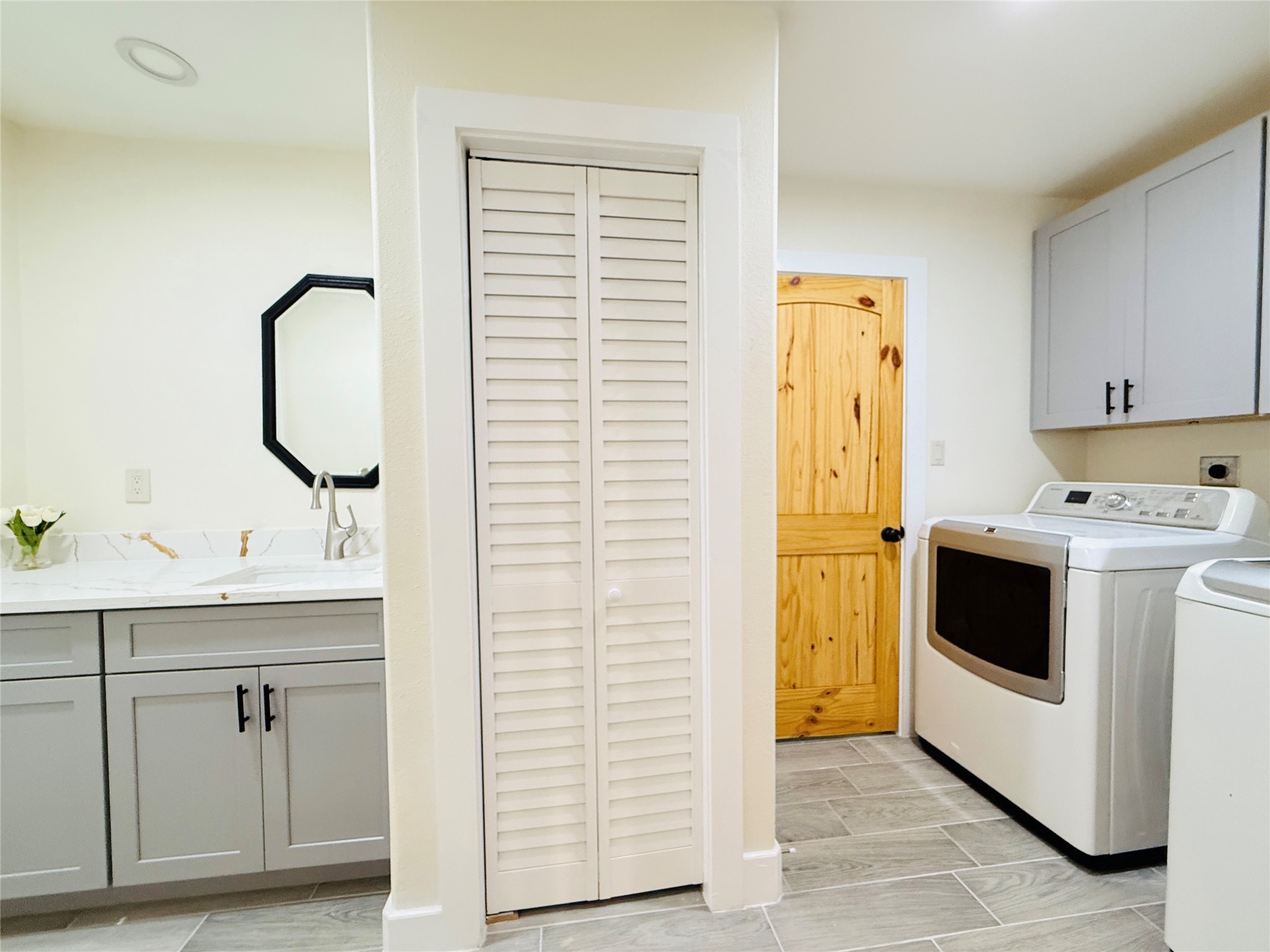 3936 Wagon Road Dickinson, TX 77539 - Photo 34 of 45