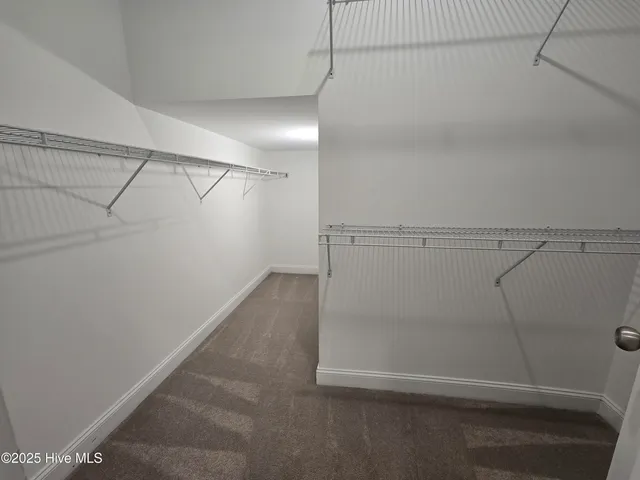 $2,000 | 1819 Fox Den Way, Unit 5, Greenville, NC 27858