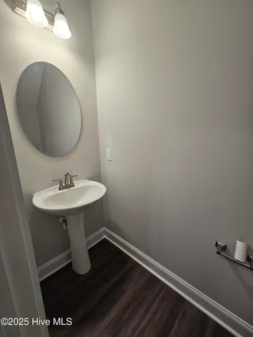 $2,000 | 1819 Fox Den Way, Unit 5, Greenville, NC 27858