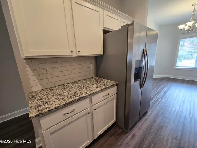 $2,000 | 1819 Fox Den Way, Unit 5, Greenville, NC 27858