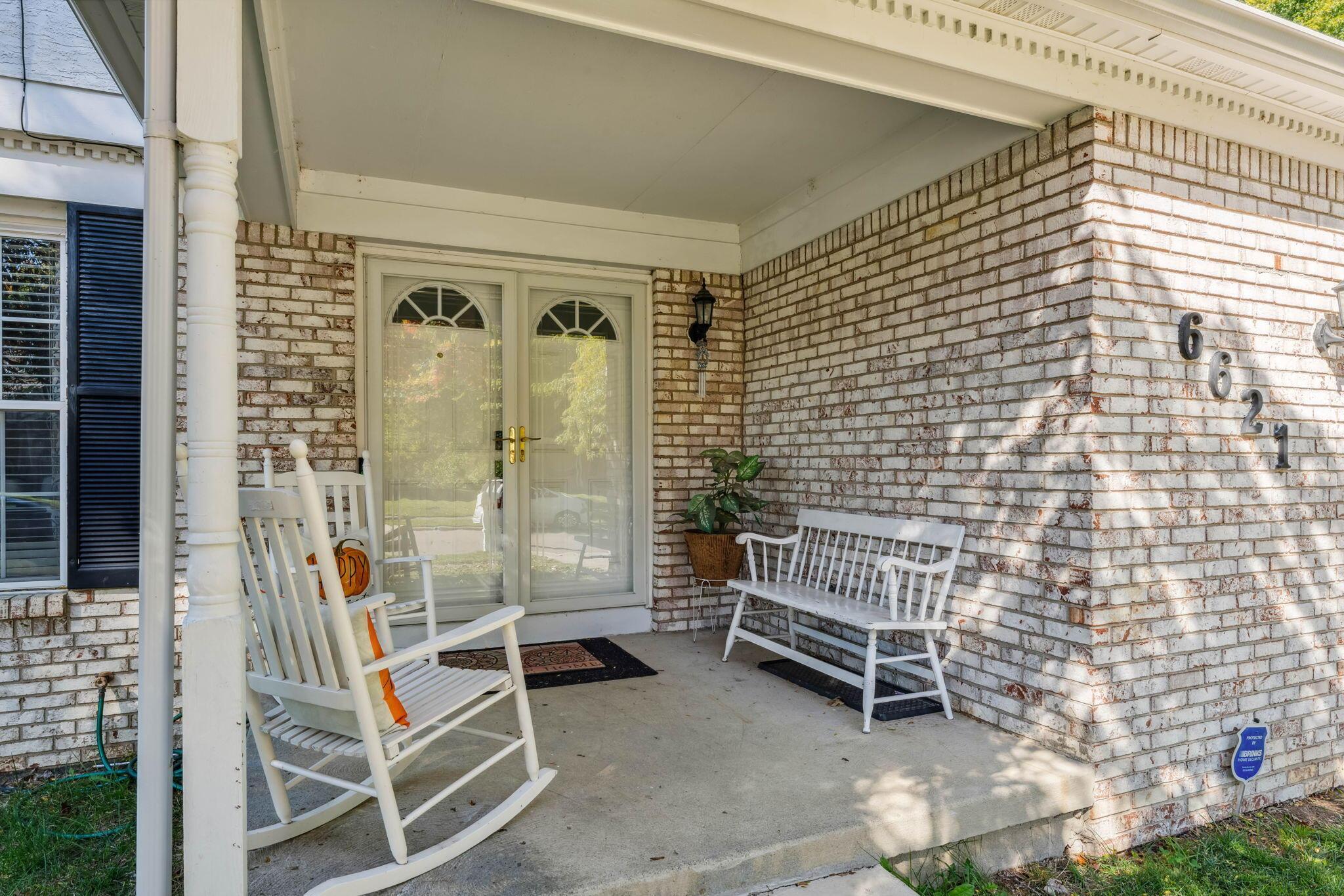 6621 Lisa Marie Road Columbus, OH 43229 - Photo 3 of 48 66-web-or-mls-6621-lisamarie-rd