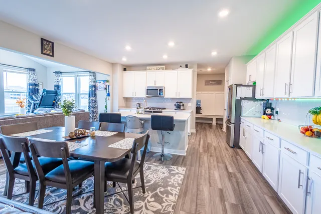 $460,000 | 3614 Merchmont Road, Bargersville, IN 46106